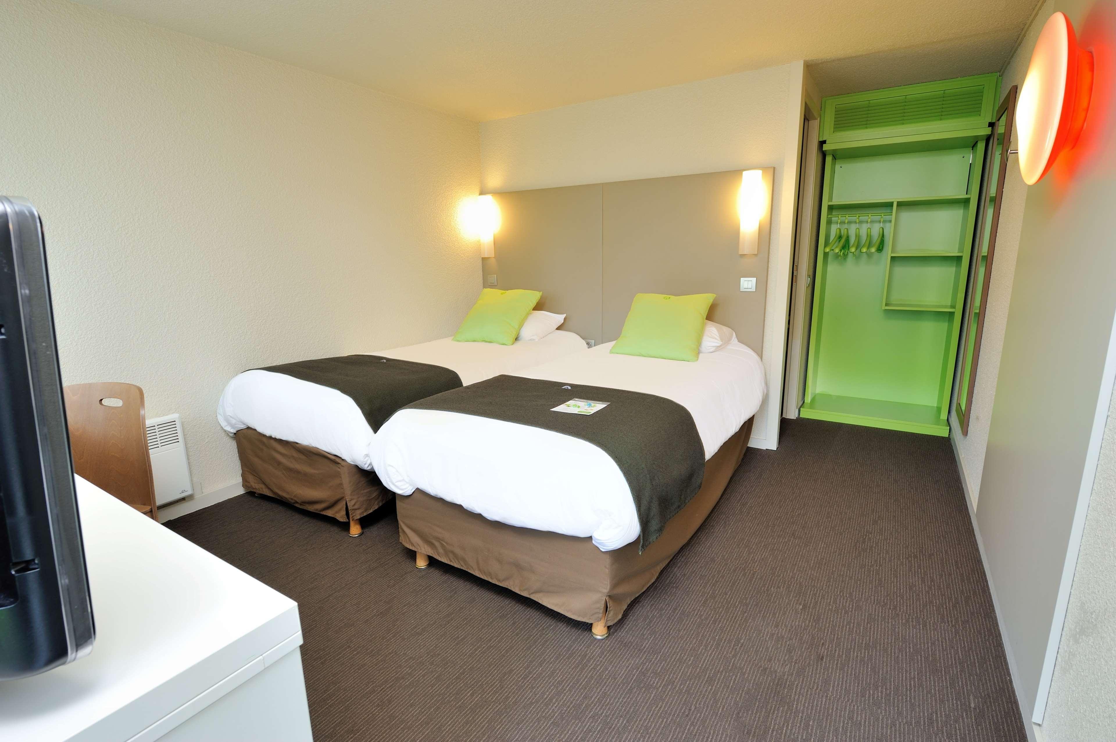 Kyriad Villeneuve Saint Georges - Hotel Renove Экстерьер фото