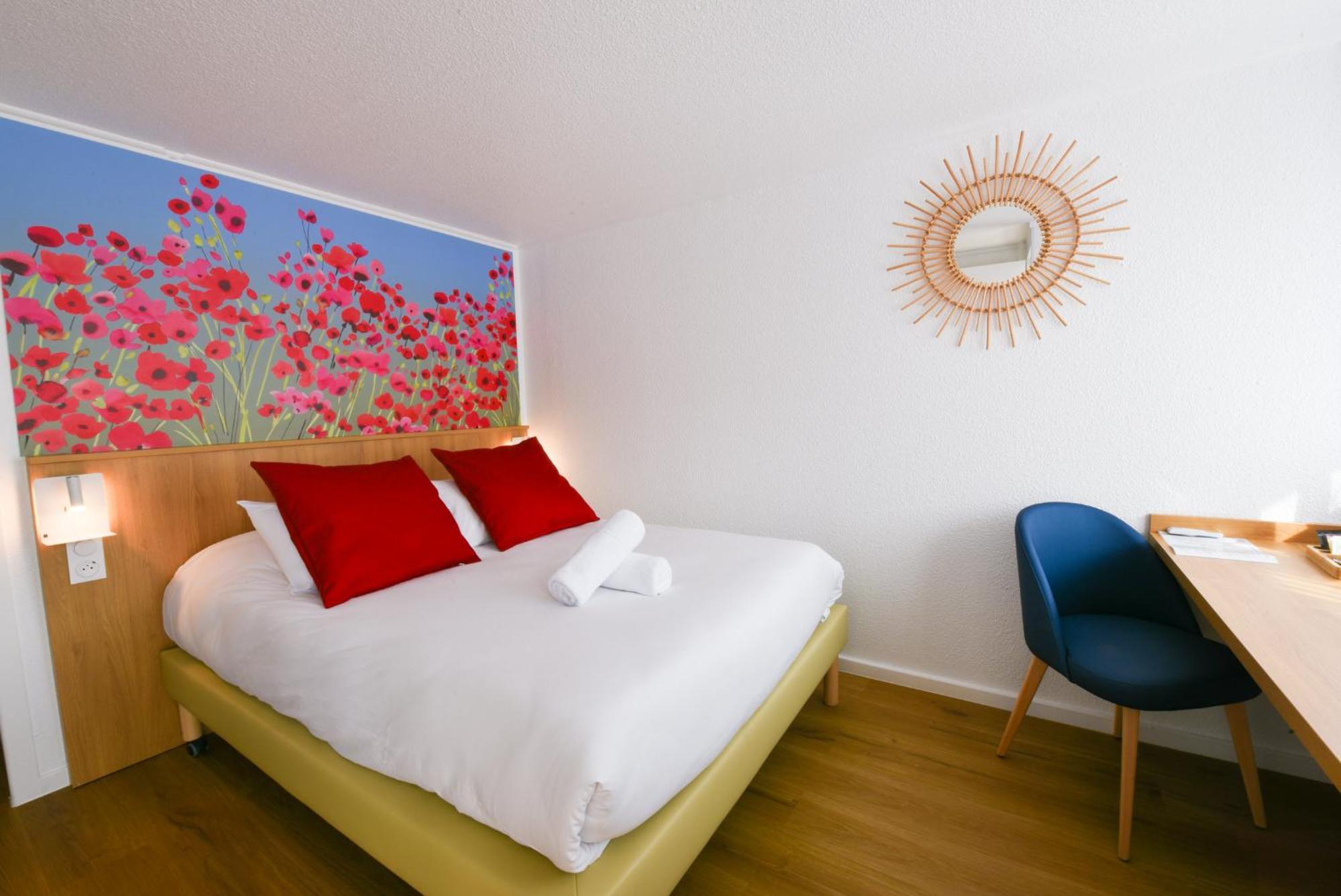 Kyriad Villeneuve Saint Georges - Hotel Renove Экстерьер фото