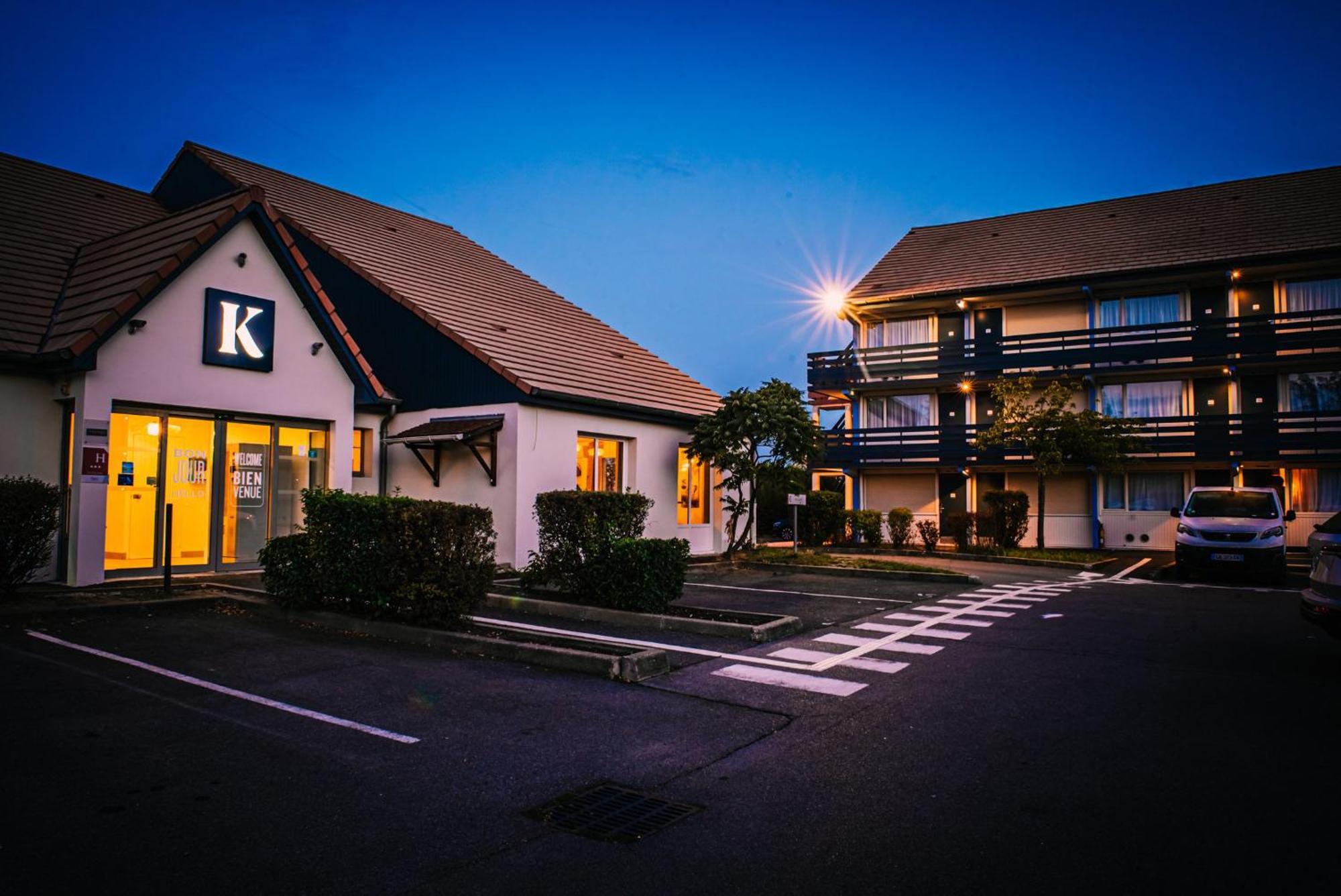 Kyriad Villeneuve Saint Georges - Hotel Renove Экстерьер фото